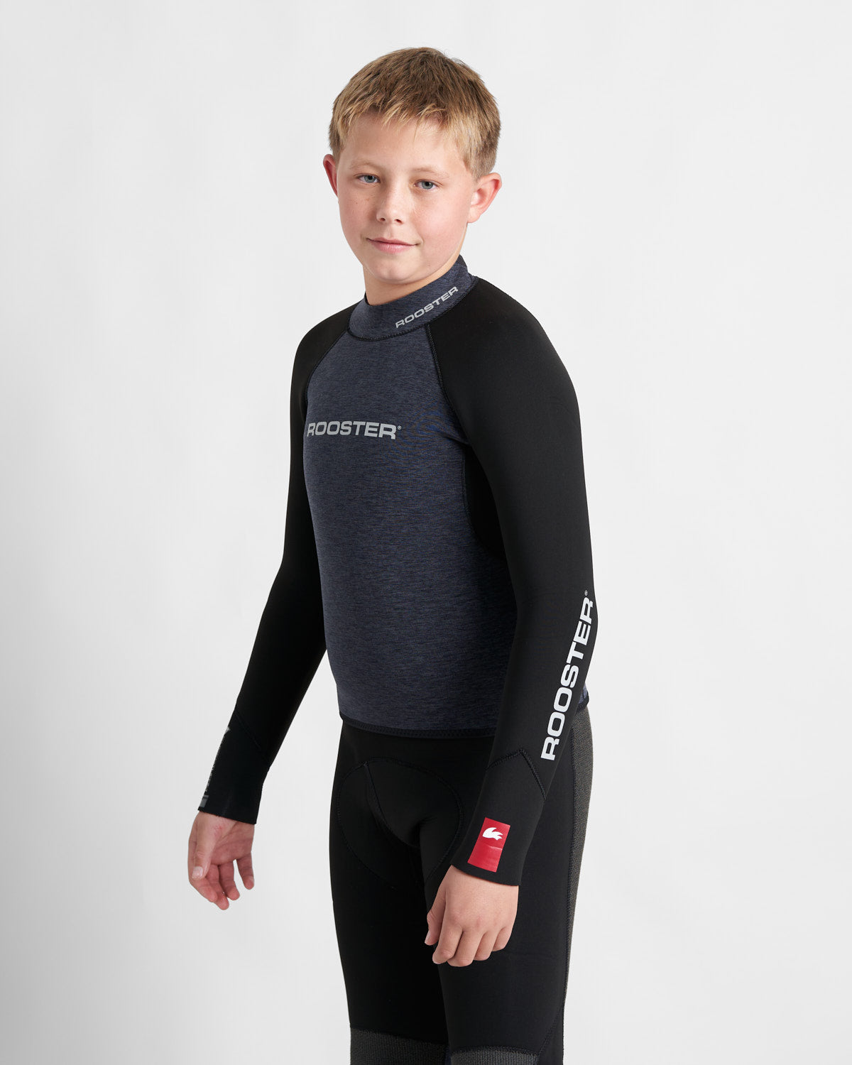 Outlet Junior