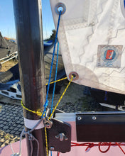 Load image into Gallery viewer, Custom Europe Mast Blocks